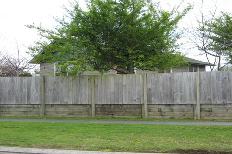 Photo of property in 17 Aratapu Street, Waitara, 4320