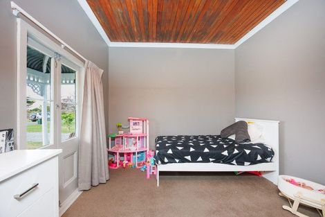 Photo of property in 3 Medway Street, Rongotea, 4476