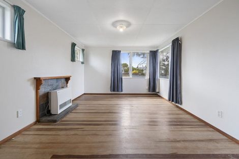 Photo of property in 130 Gillespies Line, Cloverlea, Palmerston North, 4412