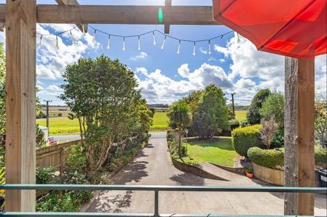 Photo of property in 79 Kawiu Road, Levin, 5510