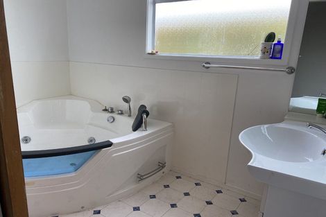 Photo of property in 60a Puketapu Road, Taradale, Napier, 4112