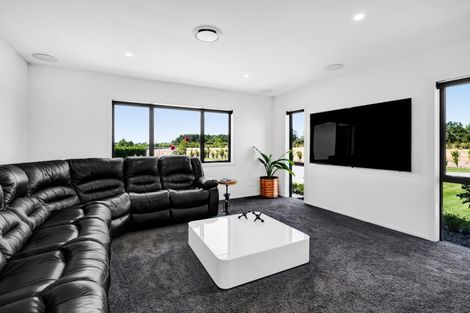 Photo of property in 90 Peters Road, Kaimiro, 4371