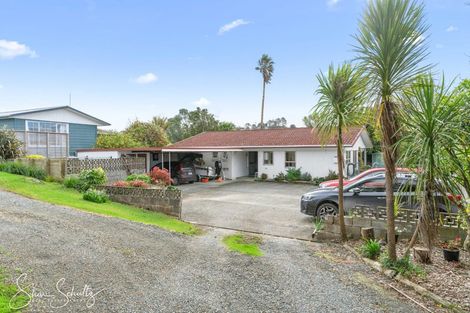 Photo of property in 7 Whaka Street, Maungaturoto, 0520