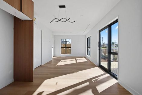 Photo of property in 45 Greenmeadows Avenue, Manurewa East, Auckland, 2102
