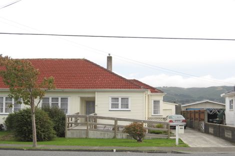 Photo of property in 247 Naenae Road, Naenae, Lower Hutt, 5011