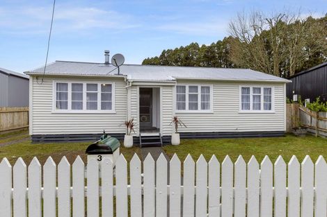Photo of property in 3 Moana Crescent, Mangakino, 3421