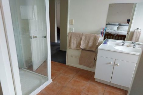 Photo of property in 4 Avonlea Lane, Pukekohe, 2120