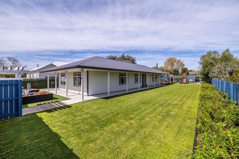 Photo of property in 14a Cotter Street, Greytown, 5712