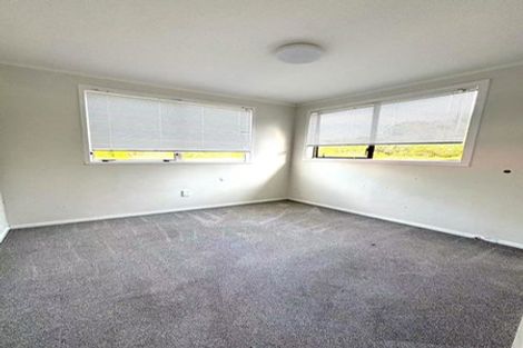 Photo of property in 104 Kemp Road, Massey, Auckland, 0614