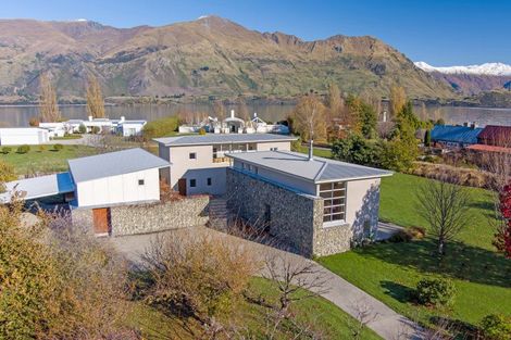 Photo of property in 23 Waimana Place, Wanaka, 9305