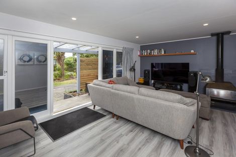 Photo of property in 4 Repo Street, Paraparaumu, 5032