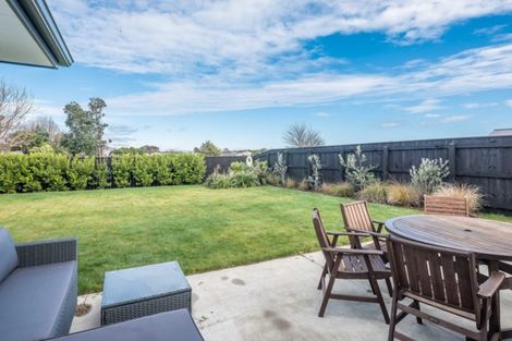 Photo of property in 3 Gallipoli Place, Paraparaumu, 5032