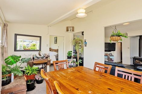 Photo of property in 3 Morton Street, Tuatapere, 9620