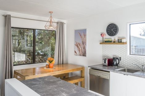 Photo of property in 49a Leinster Avenue, Raumati South, Paraparaumu, 5032