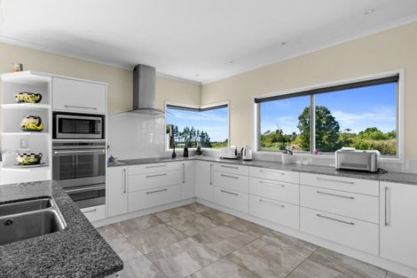 Photo of property in 1820 Egmont Road, Kaimiro, Inglewood, 4386