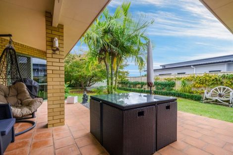 Photo of property in 65 Tapu Road, Huapai, Kumeu, 0810