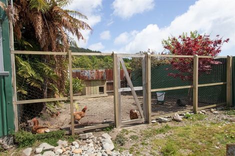 Photo of property in 19 Tramway Street, Ross, 7812