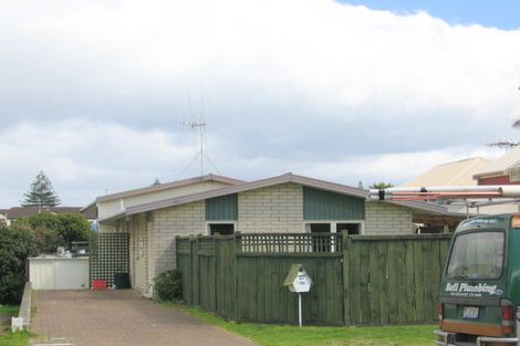 Photo of property in 10 May Street, Mount Maunganui, 3116