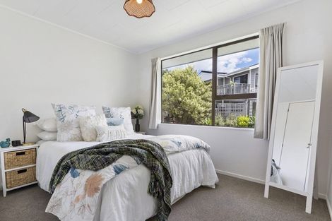 Photo of property in 12 Orewa Heights Crescent, Orewa, 0931