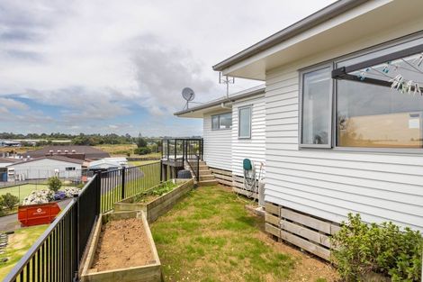 Photo of property in 5b Hinz Lane, Bell Block, New Plymouth, 4312