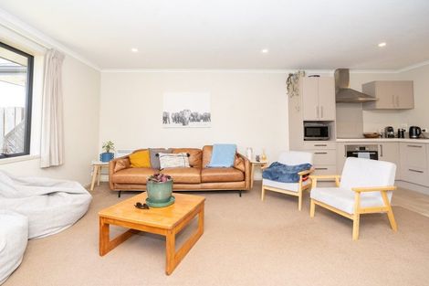 Photo of property in 2/45 Tramway Road, Enderley, Hamilton, 3214