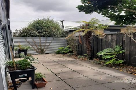 Photo of property in 94a Packe Street, Edgeware, Christchurch, 8013