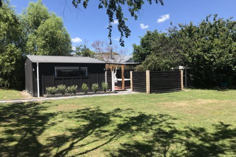 Photo of property in 2 Daniel Street, Martinborough, 5711