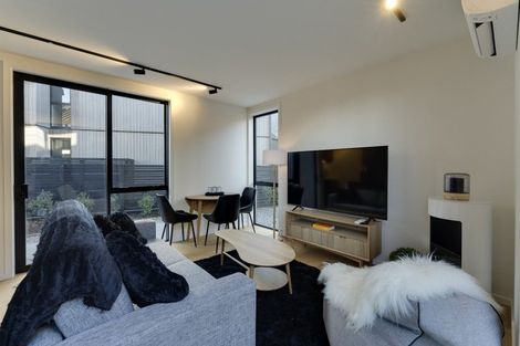 Photo of property in 4 Woolshed Road, Jacks Point, Queenstown, 9371