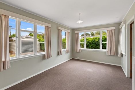 Photo of property in 69 Epsom Road, Sockburn, Christchurch, 8042