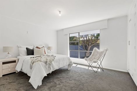 Photo of property in 385 Main North Road, Redwood, Christchurch, 8051