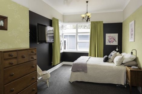 Photo of property in 48 Belt Road, Moturoa, New Plymouth, 4310