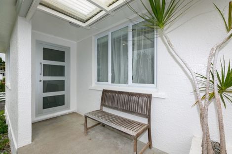 Photo of property in 7 Raniera Street, Glen Avon, New Plymouth, 4312