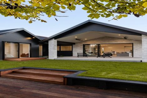 Photo of property in 14 Hugo Shaw Drive, Cambridge, 3434