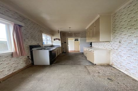 Photo of property in 82 Niblett Street, Whanganui, 4500