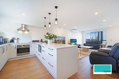 Photo of property in 71 Ninth View Avenue, Beachlands, Auckland, 2018