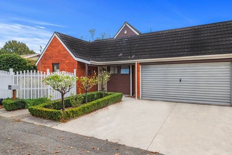 Photo of property in 1/110a Withells Road, Avonhead, Christchurch, 8042