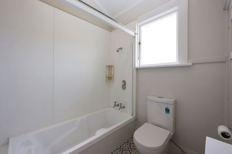 Photo of property in 57 Tees Street, South Hill, Oamaru, 9400