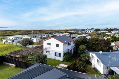 Photo of property in 197 Dickson Road, Papamoa Beach, Papamoa, 3118