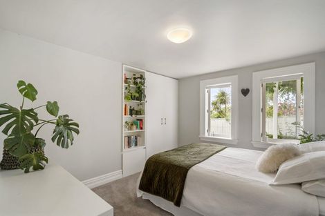 Photo of property in 73 Hinemoa Street, Birkenhead, Auckland, 0626