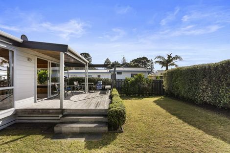 Photo of property in 28 Oceanair Drive, Pauanui, Hikuai, 3579