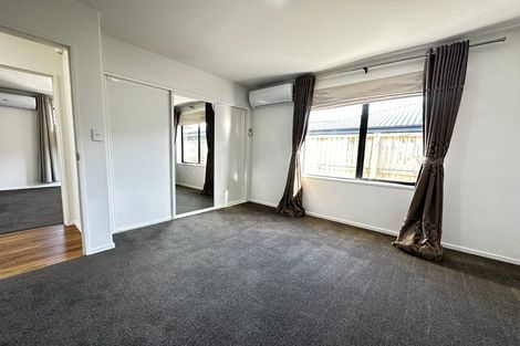 Photo of property in 88 Sarabande Avenue, Redwood, Christchurch, 8051