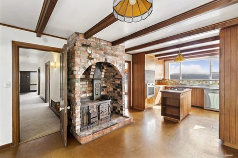 Photo of property in 27 The Crescent, Roseneath, Wellington, 6011