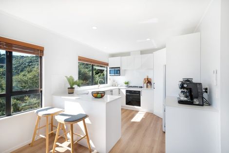 Photo of property in 2 Cromarty Place, Papakowhai, Porirua, 5024