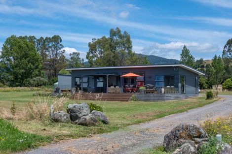 Photo of property in 62 Parerohi Grove, Kuratau, Turangi, 3381