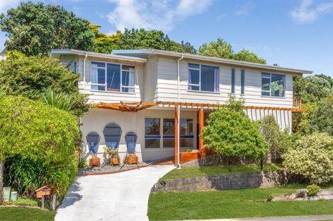 Photo of property in 5 Brora Crescent, Papakowhai, Porirua, 5024