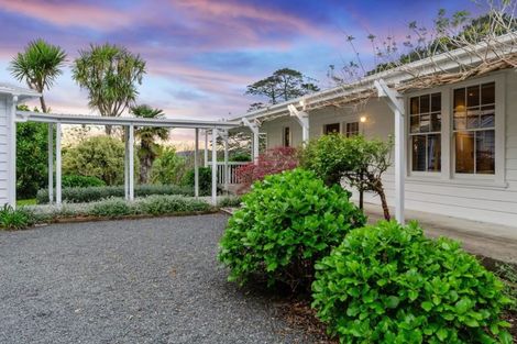 Photo of property in 264 Whitehills Road, Waitoki, Silverdale, 0994