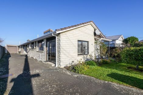 Photo of property in 33a Hargest Crescent, Saint Kilda, Dunedin, 9012