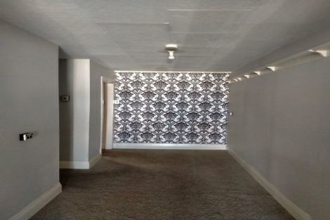 Photo of property in 8 Allandale Road, Saint Clair, Dunedin, 9012