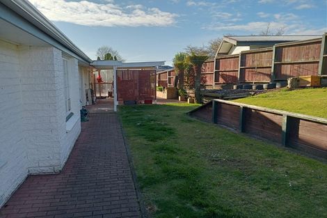 Photo of property in 1 Waimea Place, Tokoroa, 3420