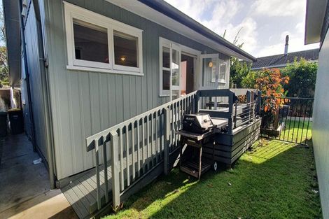 Photo of property in 120 The Circle, Manly, Whangaparaoa, 0930